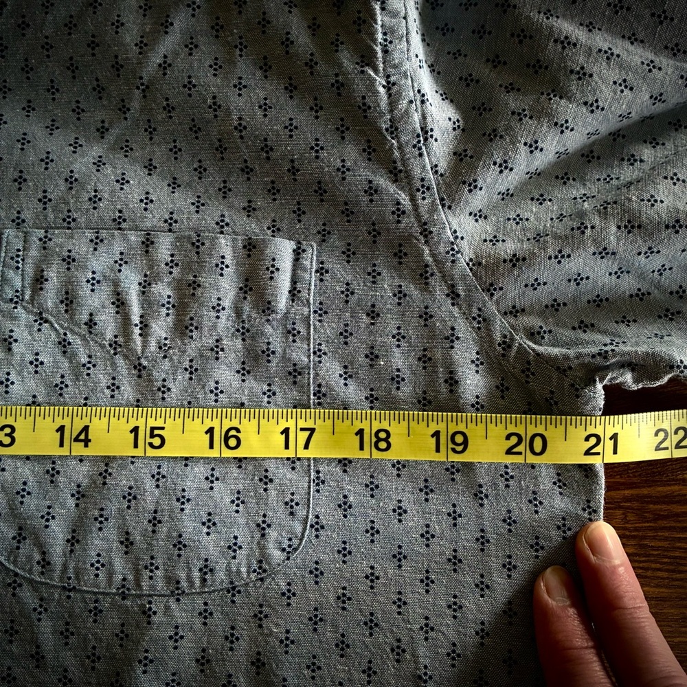 J. Crew Light Blue Patterned Chambray Button Down… - image 6